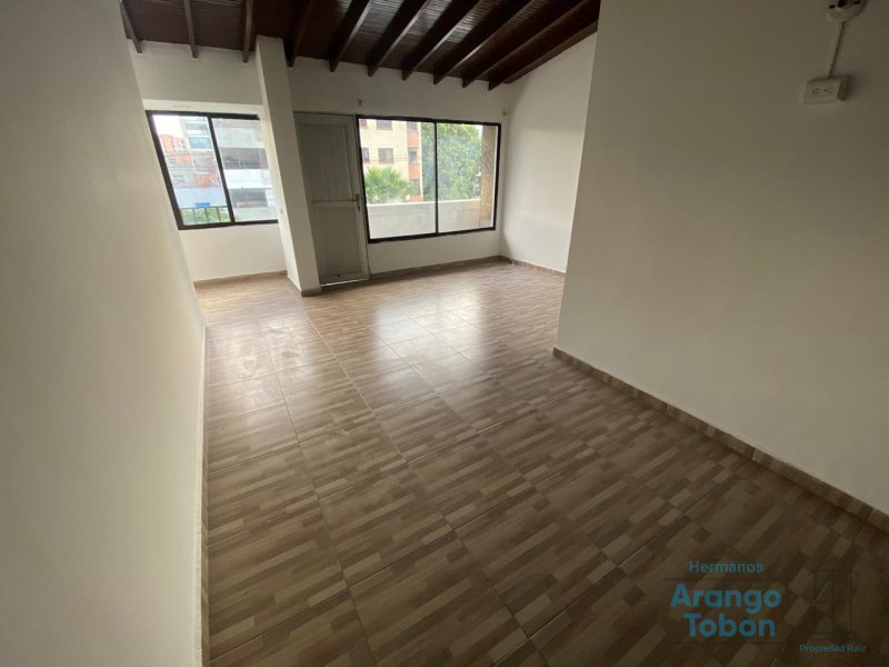 Apartamento en Arriendo en Laureles