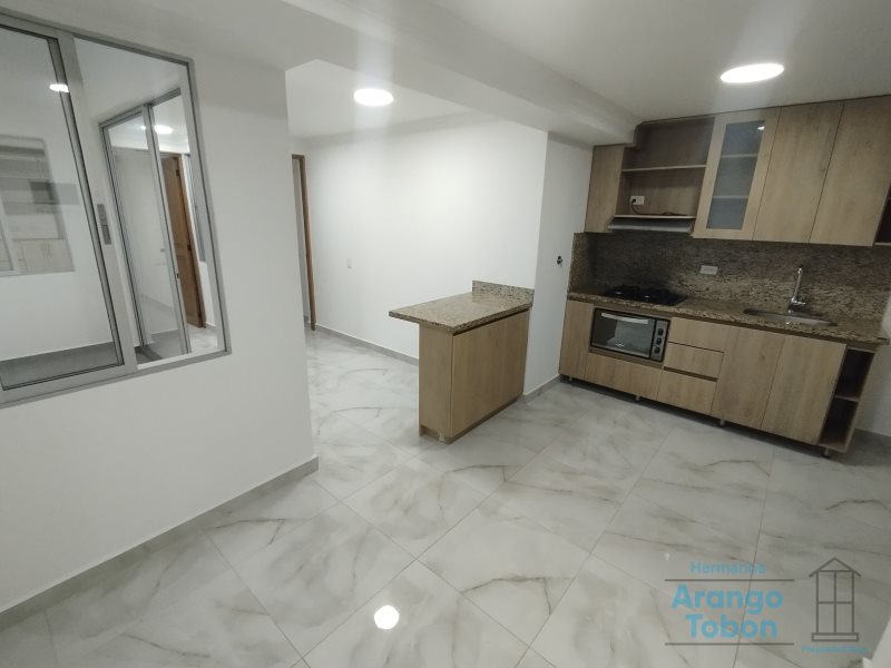 Apartamento en Arriendo en Laureles