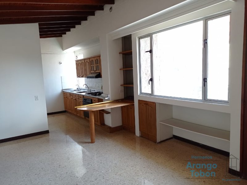 Apartaestudio en Arriendo en Laureles