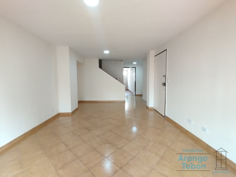 Apartamento en Arriendo en Laureles