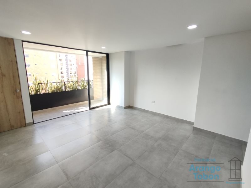 Apartamento en Arriendo en Conquistadores